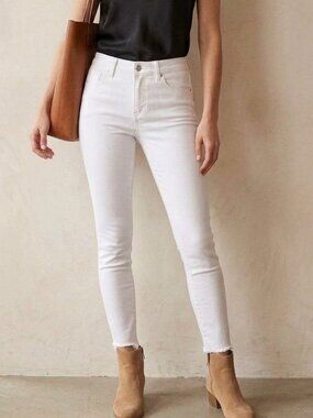 G.H. Bass White Fringe Hem Ankle Pants Size 8
